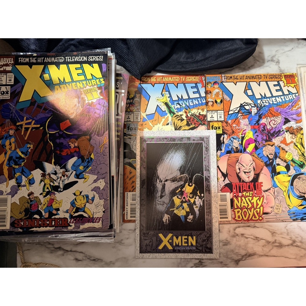 COMIC BOOK LOT 63 ALL NEW OR NM DC, MARVEL, TOPPS, DARK HORSE & MORE (2808)